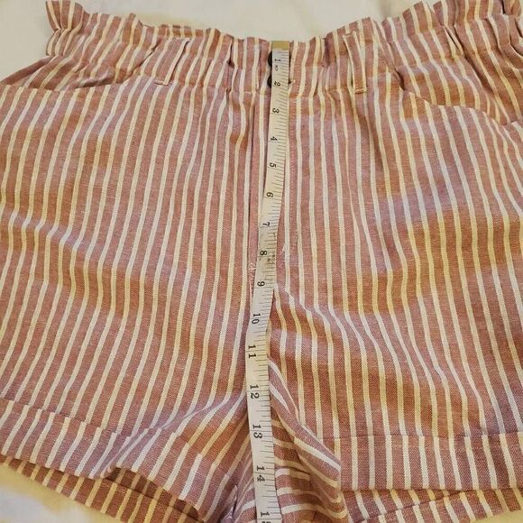 NWT S.O. Pink and white stripe shorts XL - Picture 4 of 9